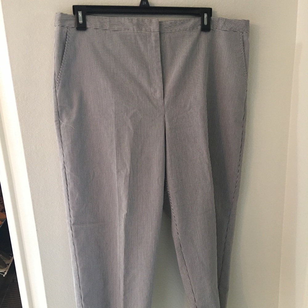 Striped Navy/ White Capris